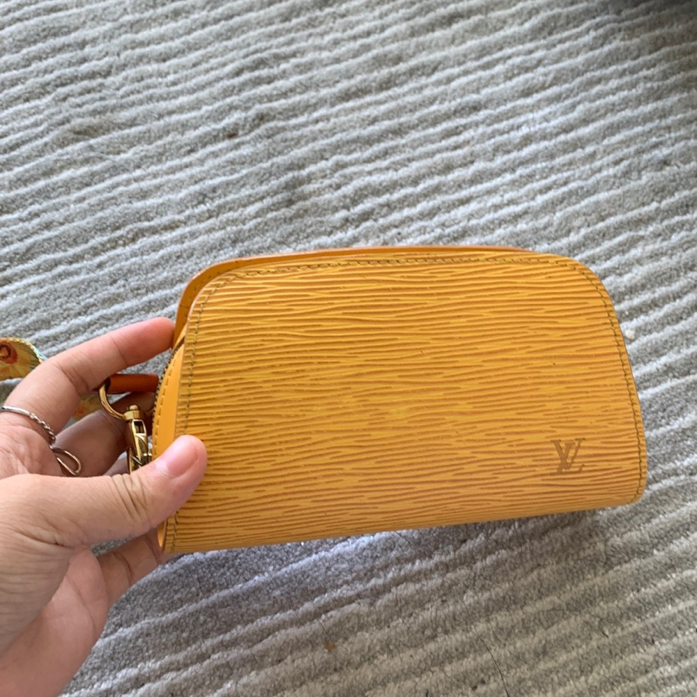Authentic lv pouch
